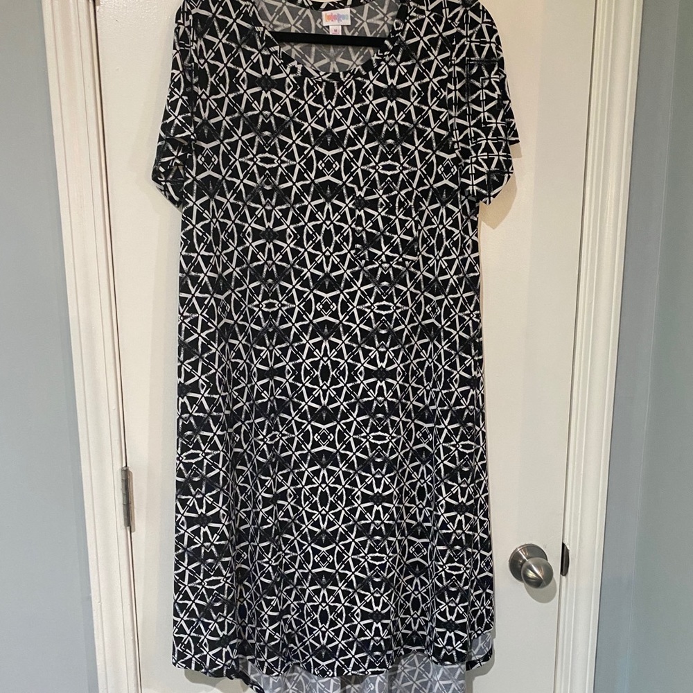 LuLaRoe - Carly